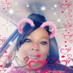 Meet your Posher, Willie bee